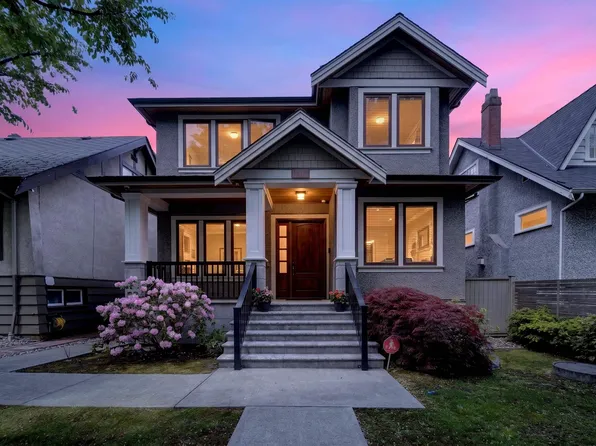 3285 W 12th Ave, Vancouver, BC V6K 2R8