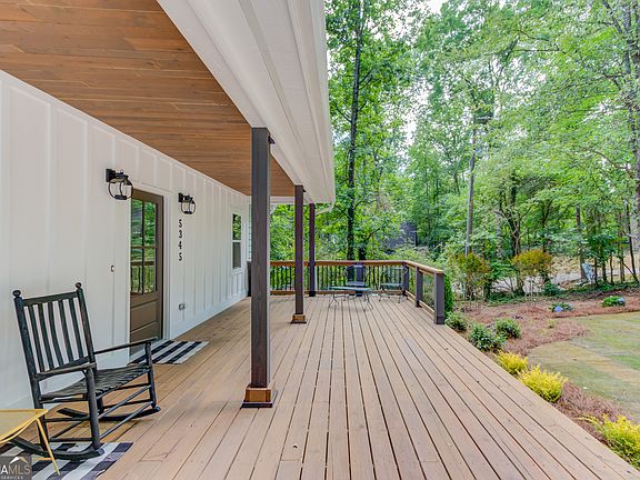 5th image of 5345 Pilgrim Point Rd