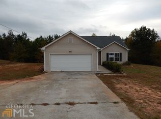 427 Wallace Cir, Carrollton, GA 30117
