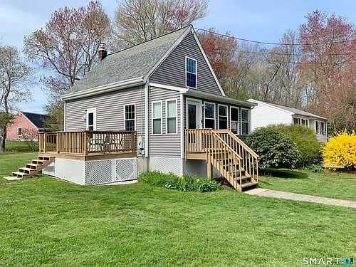 14 Stoney Brook Dr Photo 1