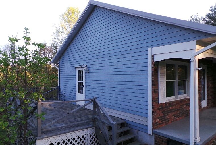 2nd image of 543 Gilliam Rd