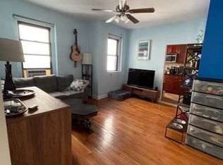 21-57 33rd St #3C, Astoria, NY 11105