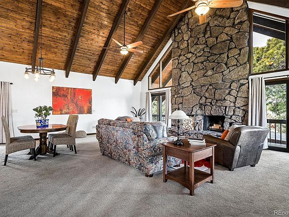 2nd image of 8488 Lakeview Drive
