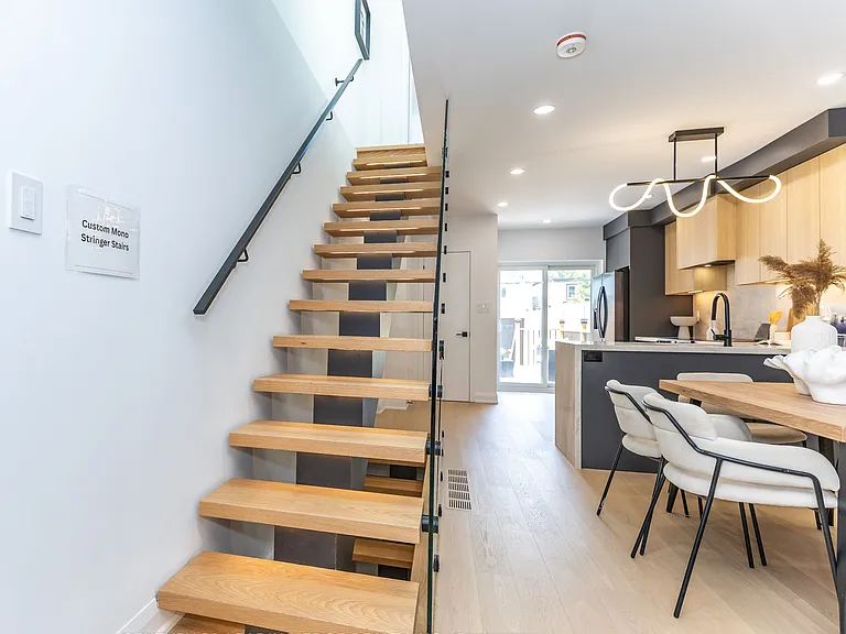 12 Marigold Ave — Photo 13