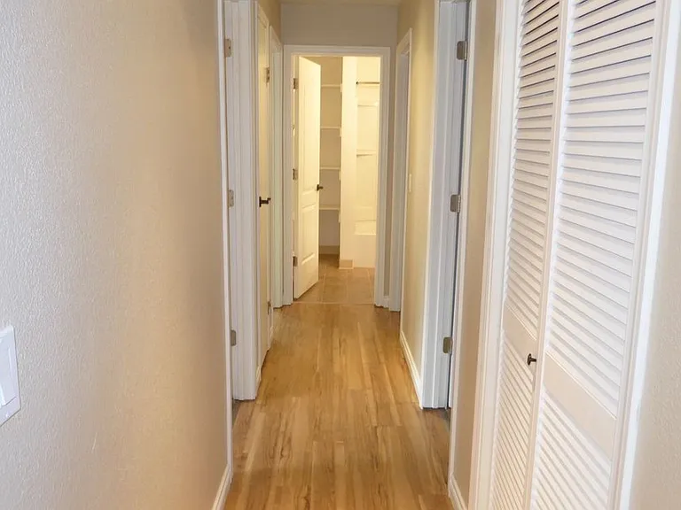 9236 Emily Way — Photo 23