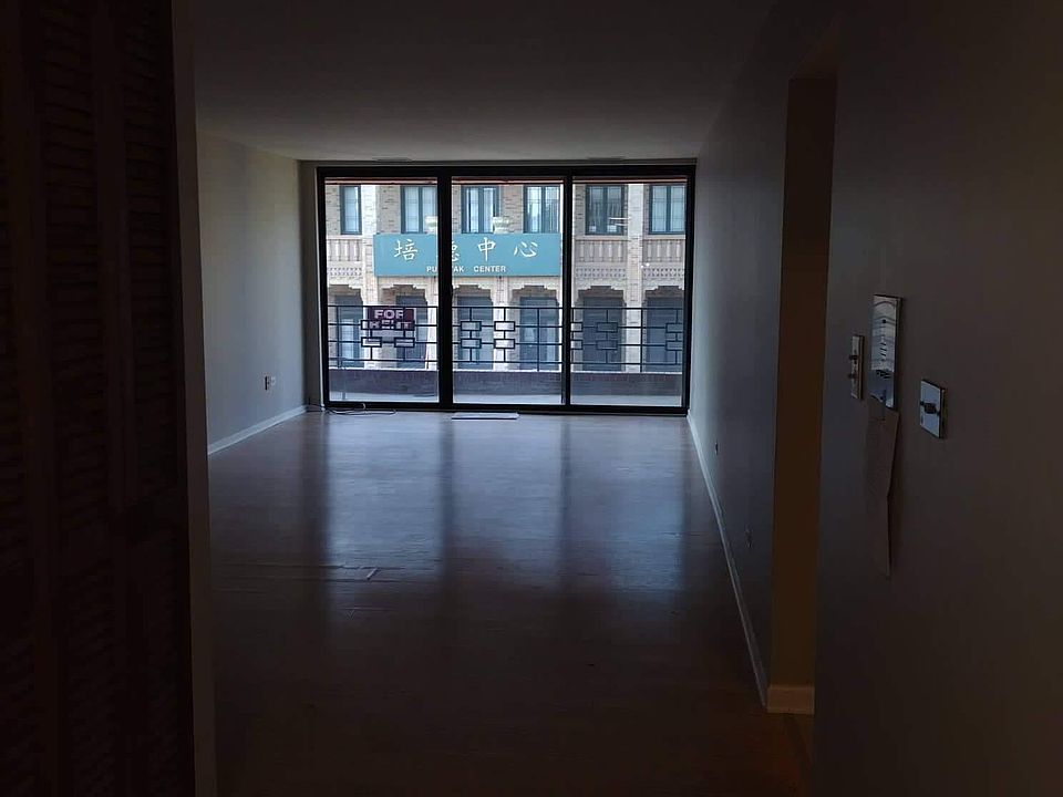 1st image of 2217 S Wentworth Ave Suite 1