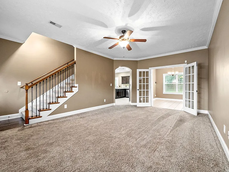 1170 Dygert Ct — Photo 6