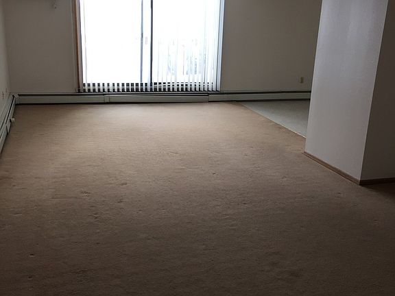 2nd image of 200 N Garfield Ave #302