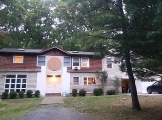 22 Autumn Hill Ln, Princeton, NJ 08540