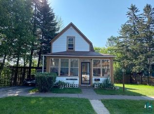 1326 E 6th St, Duluth, MN 55805