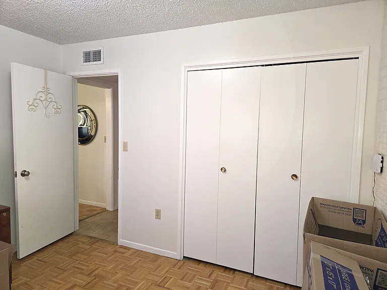 26481 Fordham Dr — Photo 28