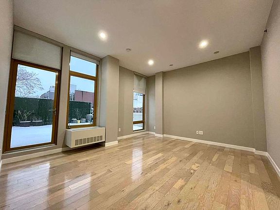 5th image of 47-09 5th St #202
