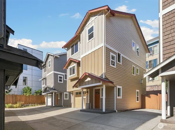 126 N 101st Street, Seattle, WA 98133