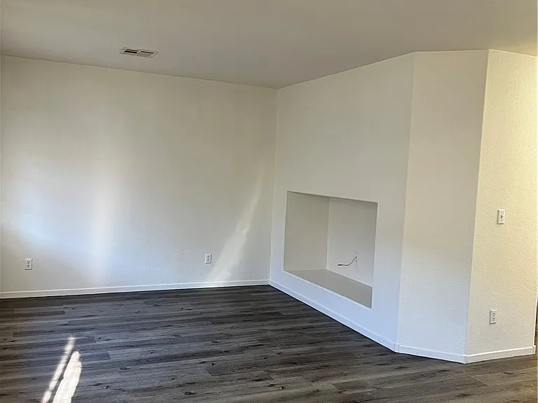 2520 Sierra Bello Ave #103 — Photo 7
