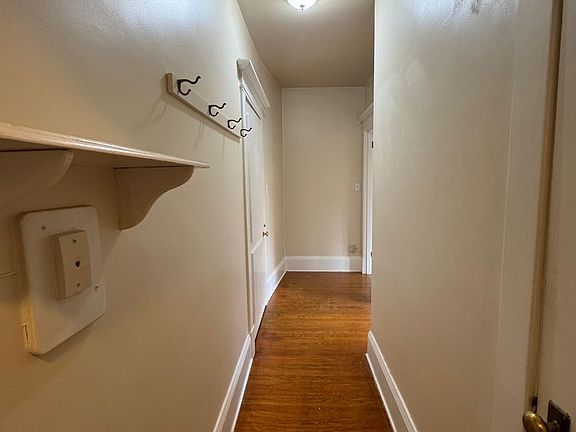 5th image of 205 19th Ave E APT 304