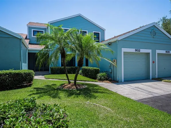 932 Myakka Ct NE, Saint Petersburg, FL 33702
