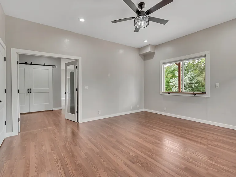 2154 E Wasatch Blvd — Photo 29