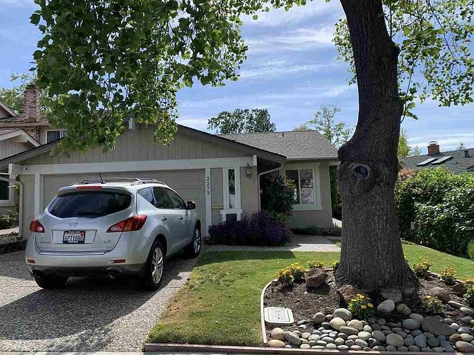 1st image of 2273 Gladwin Dr