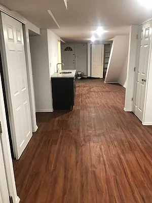 Rented by Johanna Gyuro, LREB | media 10