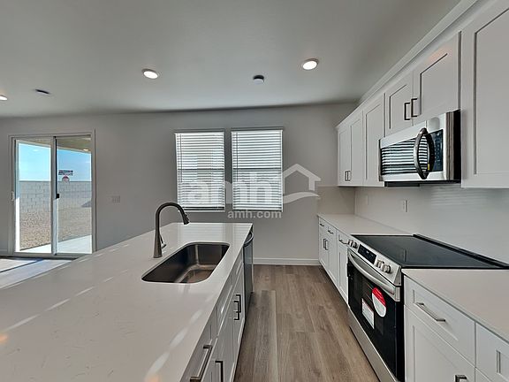 4th image of 25701 N 184th Dr
