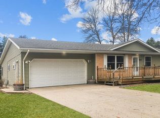 602 W River St, Redwood Falls, MN 56283