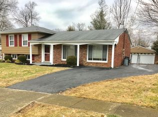 12215 Crosswinds Dr, Middletown, KY 40243