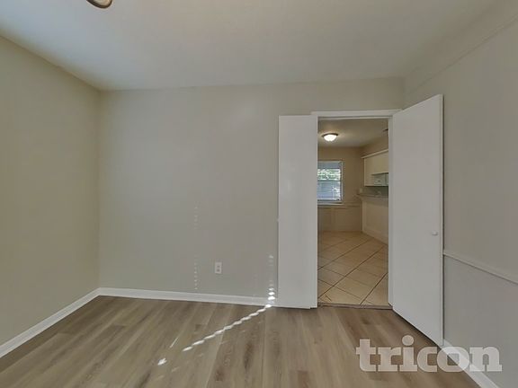 4th image of 5711 Kiowa Timbers Dr