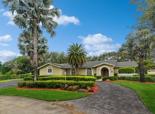 7790 SW 145th St, Palmetto Bay, FL 33158