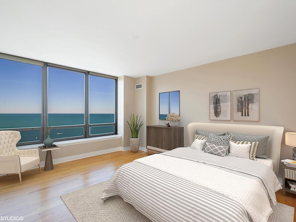 1st image of 600 N Lake Shore Dr APT 2705