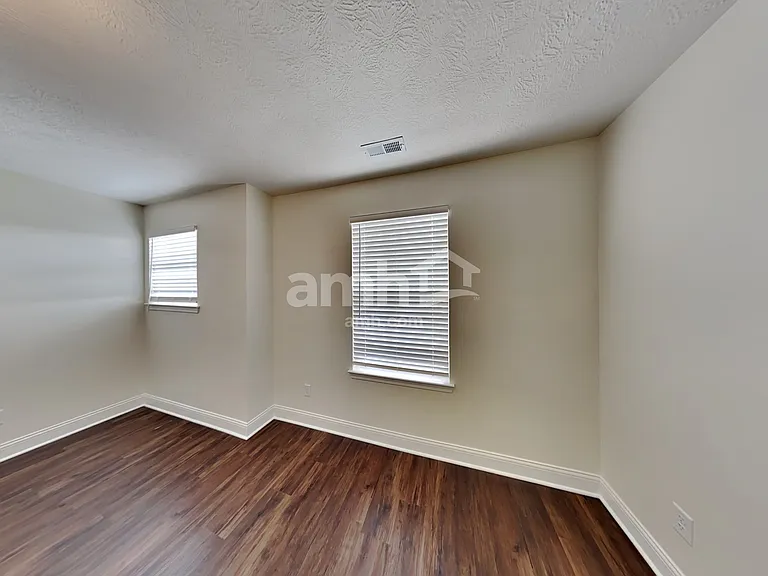 8082 Minnow Trl NW — Photo 26