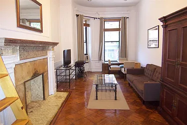 Rented by Susan Finkel, LREB