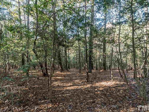 2nd image of 2109 Blueberry Hill Ln