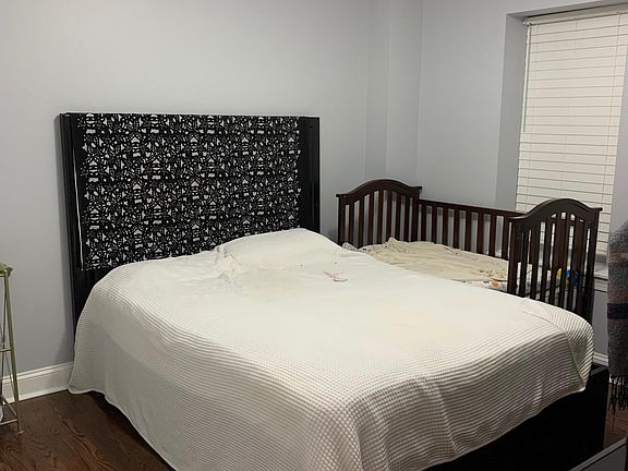 5th image of 2543 W Thorndale Ave #1