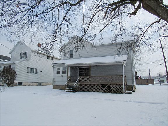 5th image of 203 E Elm St
