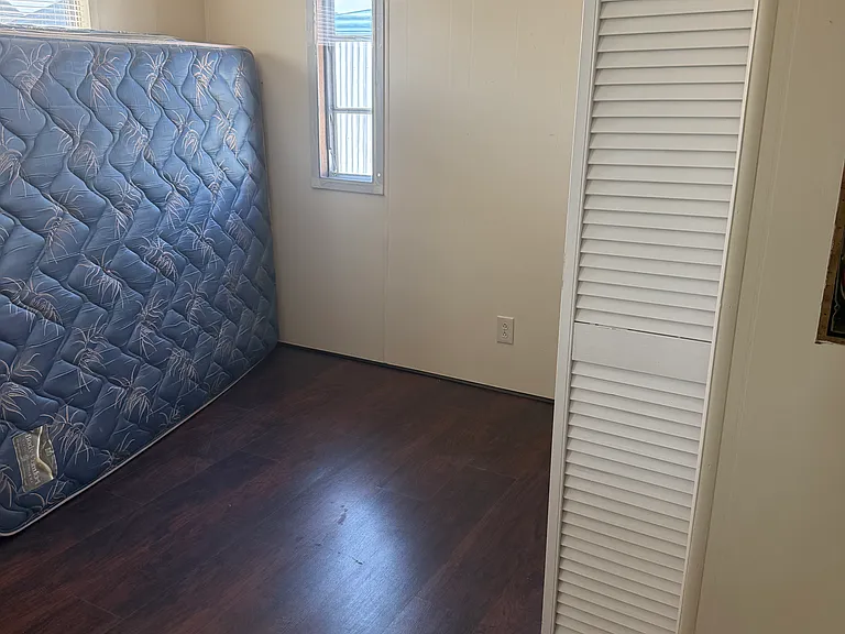 24195 King Rd — Photo 8