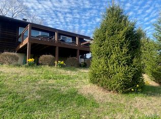 2384 W Evergreen Dr, Pacific, MO