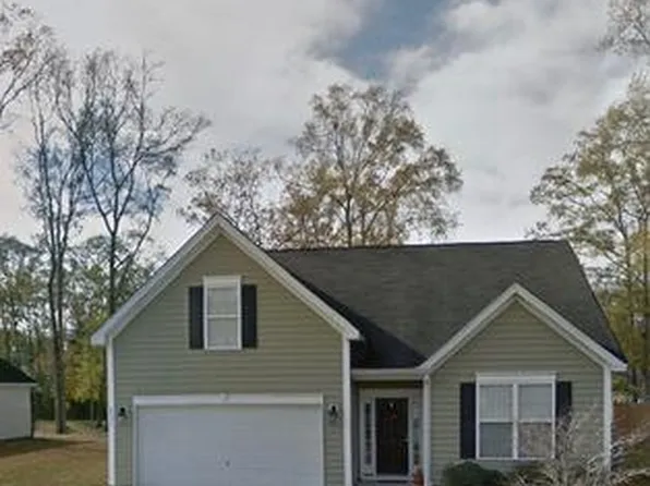 8031 Hyannis Ct, North Charleston, SC 29420