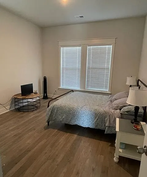 4030 Maidstone Dr — Photo 12