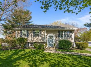 13 Harlow Rd, Marshfield, MA 02050