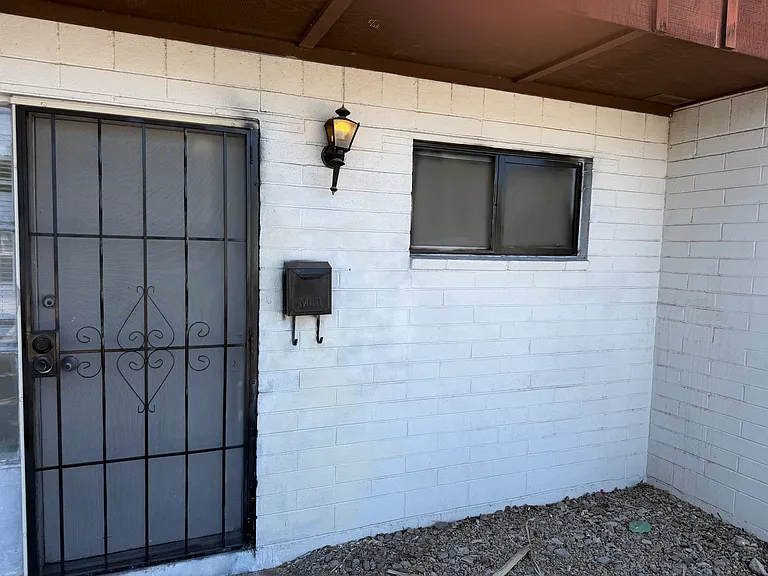 8126 E Broadway Blvd — Photo 9