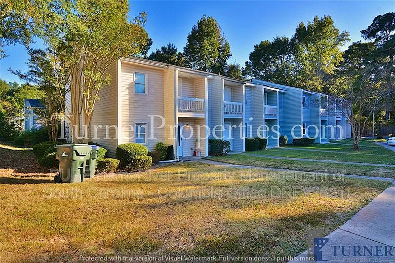 2 bed, 1.5 bath, 1196 sqft, $1,035 — Photo 2