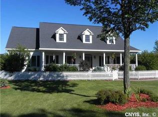 4332 Henneberry Rd, Manlius, NY 13104