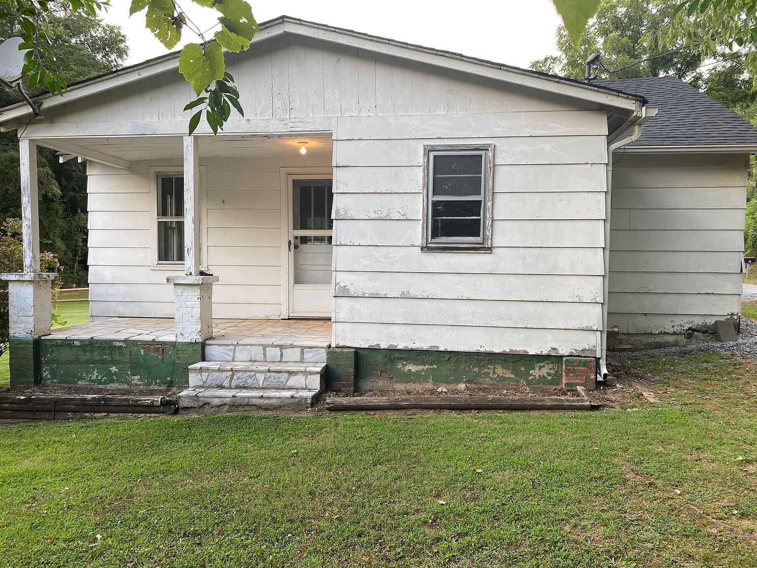 121 Wilson Ave, Elizabethton, TN 37643 Zillow