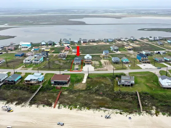 4539 Blue Water Hwy, Freeport, TX 77541