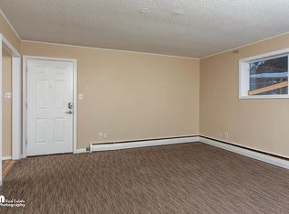 835 Bragaw St APT 7, Anchorage, AK 99508