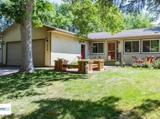7516 Springbrook Plz, Woodbury, MN 55125