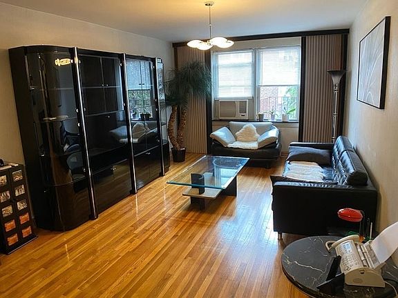 2nd image of 64-35 Yellowstone Blvd APT 5B