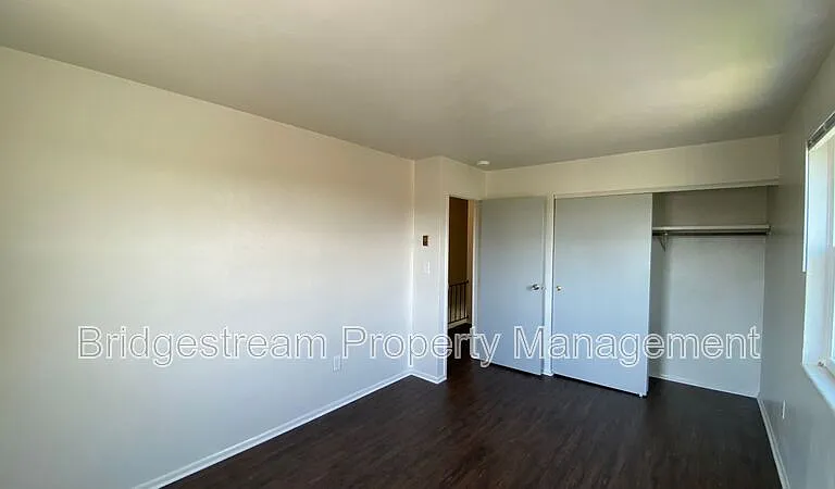 1299-1 Sanlor Ave — Photo 16