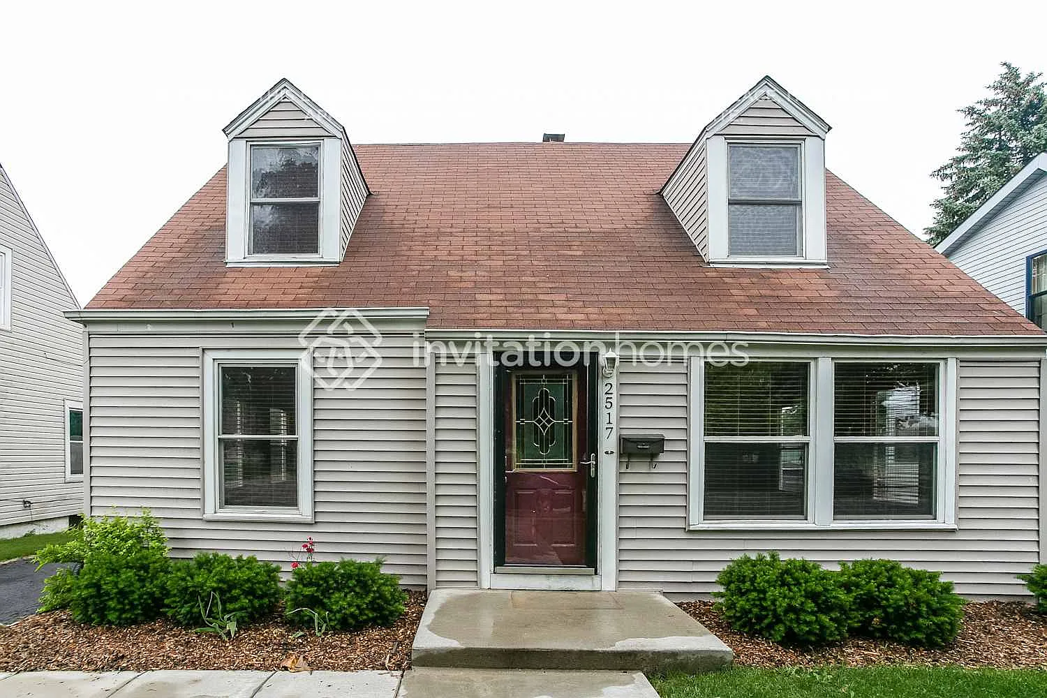 2517 Scott St photo 1