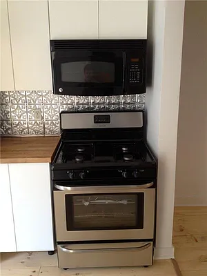 Rented by Avenue Sotheby's International Realty | media 22